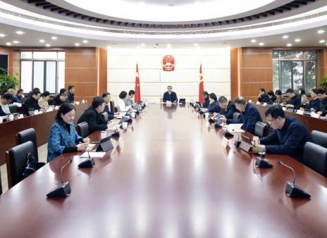 高标准高质量开展学习教育 | 市十七届人大常委会党组召开扩大会议